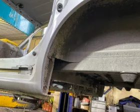Крыло заднее NISSAN