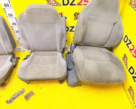 Сидение комплект SUZUKI