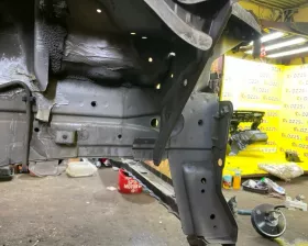Лонжерон NISSAN