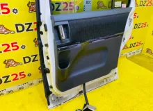 Дверь боковая TOYOTA ISIS 2013/Цвет 070 6700344084 ZGM15W 2ZRFAE, задняя правая