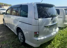 Дверь 5я TOYOTA ISIS 2013/Цвет 070 6700544260 ZGM15W 2ZRFAE, задняя