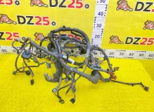 Коса двс TOYOTA TUNDRA 1999/Цвет 056 8212134330 UCK40L/UCK41L/UCK30L/UCK31L/VCK40L/VCK30L/GSK30L 2UZFE, передняя