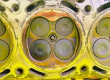 Головка блока цилиндров TOYOTA TUNDRA 1999/Цвет 056 1110159165 UCK40L/UCK41L/UCK30L/UCK31L/VCK40L/VCK30L/GSK30L 2UZFE, передняя правая
