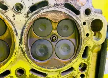 Головка блока цилиндров TOYOTA TUNDRA 1999/Цвет 056 1110159165 UCK40L/UCK41L/UCK30L/UCK31L/VCK40L/VCK30L/GSK30L 2UZFE, передняя правая