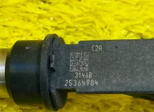 Инжектор HUMMER H3 2006/КОМПЛЕКТ 12589210 L52, передний