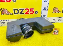 Патрубок воздушного фильтра HUMMER H3 2006 15247231 L52, передний