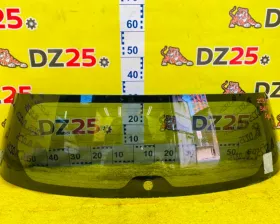 Стекло двери багажника Suzuki