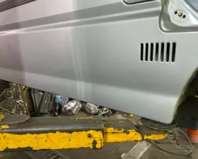 Порог кузова Mazda