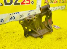 Кронштейн крепления компрессора кондиционера TOYOTA LAND CRUISER PRADO 2002/Цвет 1D4 8843135220 VZJ121W 5VZFE, передний Кронштейн крепления компрессора кондиционера TOYOTA LAND CRUISER PRADO 2002/Цвет 1D4 8843135220 VZJ121W 5VZFE, передний
