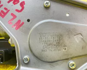 Моторчик заднего дворника TOYOTA