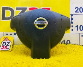 Подушка безопасности водителя Nissan