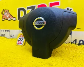 Подушка безопасности водителя Nissan