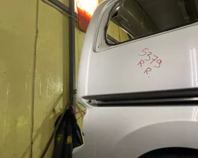Крыло заднее NISSAN