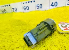 Кнопка старта TOYOTA WISH 2012/Цвет 1G3 8961130062 ZGE25W 2ZRFAE, передняя