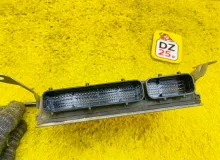 Блок управления двс TOYOTA WISH 2012/Цвет 1G3 8966168250 ZGE25W 2ZRFAE, передний
