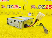 Магнитофон KENWOOD U575NN 2014/KENWOOD U575NN U575NN M20 HR16DE, передний Магнитофон KENWOOD U575NN 2014/KENWOOD U575NN U575NN M20 HR16DE, передний