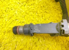Инжектор HUMMER H3 2006/КОМПЛЕКТ 12589210 L52, передний