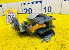 Реле HONDA SHUTTLE 2016/ Цвет NH788P RC200087219 GK8 L15B, переднее