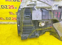 Обшивка багажника TOYOTA SIENTA 2016/Цвет 070 6473052520C0 NSP170 2NRFKE, задняя правая