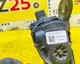 Педаль подачи топлива Mazda