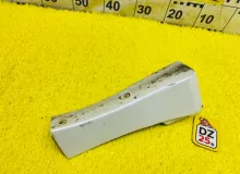 Накладка на крыло TOYOTA ESQUIRE/NOAH/VOXY 2014/Цвет 070 7690128090A0 ZWR80/ZRR80W/ZRR80G/ZRR80/ZRR85G/ZRR85W/ZRR85/ZWR80G/ZWR80W 2ZRFXE, передняя правая