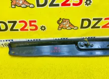 Накладка на дверь багажника HUMMER H2 2003 15189423 LQ4, задняя