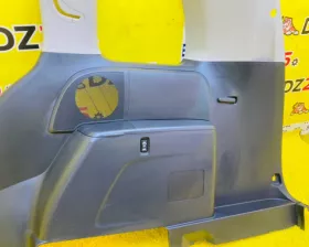 Обшивка багажника TOYOTA