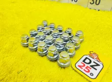Гайка на колесо TOYOTA ISIS 2013/Цвет 070 9094201021 ZGM15W 2ZRFAE