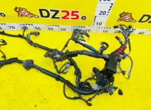 Коса двс TOYOTA ISIS 2013/Цвет 070 8212144722 ZGM15W 2ZRFAE, передняя