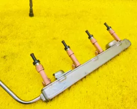Инжектор TOYOTA