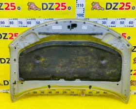 Капот Toyota