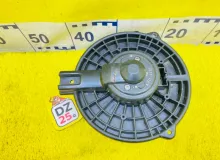 Мотор печки TOYOTA KLUGER V 2000/Цвет 8N6 8710348010 ACU25W 2AZFE, передний