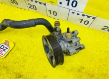 Гидроусилитель TOYOTA KLUGER V 2000/Цвет 8N6 4431048030 ACU25W 2AZFE, передний