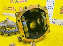 Редуктор TOYOTA KLUGER V 2000/Цвет 8N6 4111048030 ACU25W 2AZFE, задний