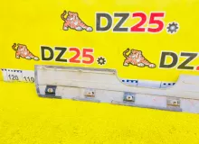 Накладка на дверь багажника TOYOTA LAND CRUISER 2003/Цвет 070 7580160010 UZJ100W 2UZFE, задняя