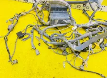 Коса под капот TOYOTA LAND CRUISER 2003/Цвет 070 8211260191 UZJ100W 2UZFE, передняя