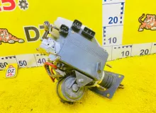 Главный тормозной цилиндр TOYOTA LAND CRUISER 2003/Цвет 070 4707060010 UZJ100W 2UZFE, передний