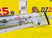 Накладка на крыло TOYOTA ISIS 2013/Цвет 070 6083544011 ZGM10W 2ZRFAE, задняя правая