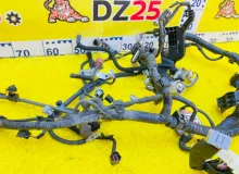 Коса двс TOYOTA ISIS 2013/Цвет 070 8212144722 ZGM10W 2ZRFAE, передняя
