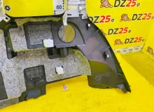 Обшивка багажника TOYOTA ISIS 2013/Цвет 070 6473044481B2 ZGM10W 2ZRFAE, задняя правая