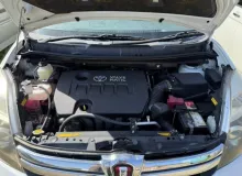 Гайка на колесо TOYOTA ISIS 2013/Цвет 070 5590044090 ZGM10W 2ZRFAE