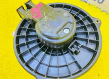Мотор печки TOYOTA ISIS 2013/Цвет 070 8710344081 ZGM10W 2ZRFAE, передний