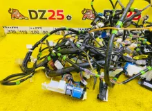 Коса под торпеду TOYOTA ISIS 2013/Цвет 070 8214144J92 ZGM10W 2ZRFAE, передняя