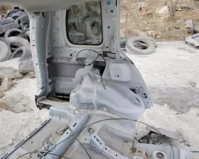 Крыло заднее TOYOTA