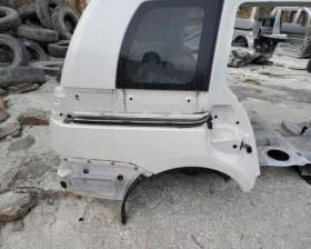 Крыло заднее TOYOTA