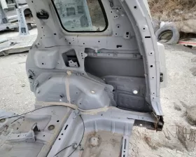 Крыло заднее TOYOTA