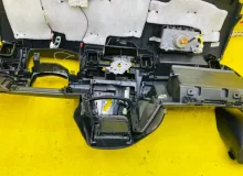 Торпеда TOYOTA ISIS 2013/Цвет 070 5530044020B0 ZGM10W 2ZRFAE, передняя