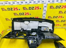 Торпеда TOYOTA ISIS 2013/Цвет 070 5530044020B0 ZGM10W 2ZRFAE, передняя