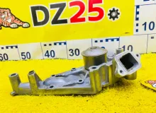 Помпа TOYOTA LAND CRUISER 2003/Цвет 070 1610059275 UZJ100W 2UZFE, передняя