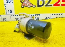 Корпус масляного фильтра TOYOTA LAND CRUISER 2003/Цвет 070 1560950100 UZJ100W 2UZFE, передний